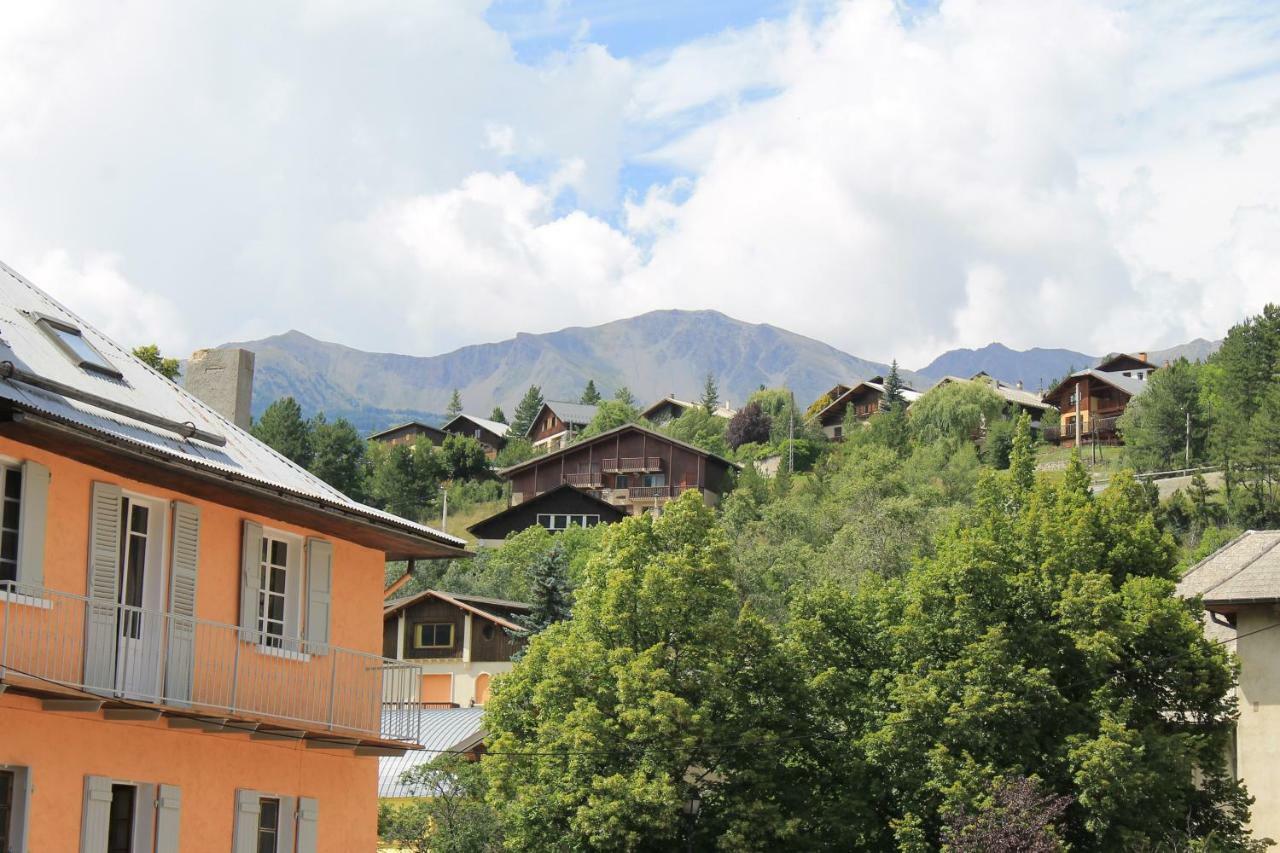 appartement style chalet centre Barcelonnette Eksteriør bilde